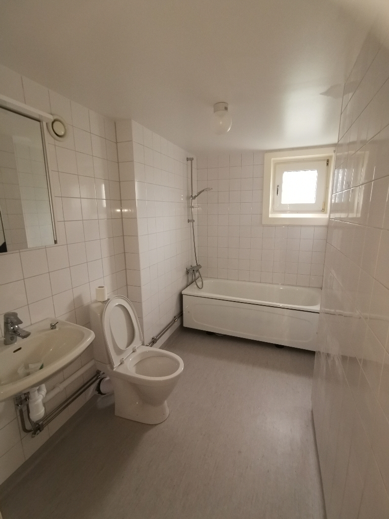 Efter – fullt återställt badrum